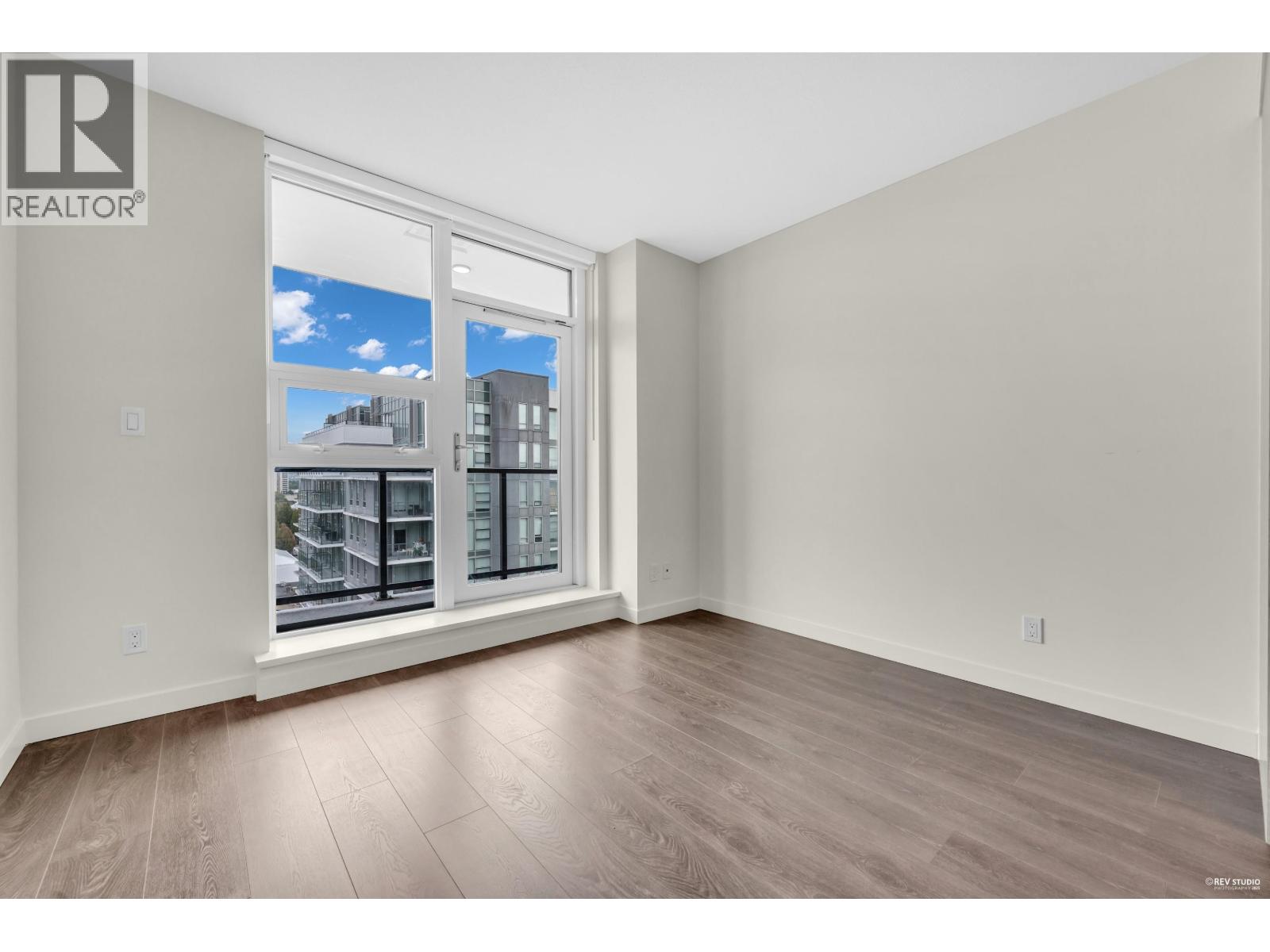 Photo 7 of 1404 6633 Buswell Street, Richmond BC