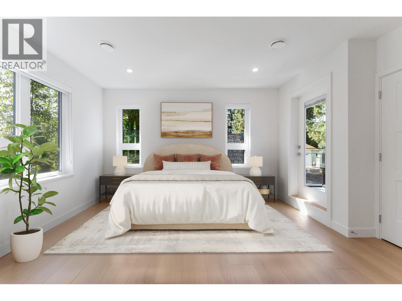Photo 10 of 842 St Denis Avenue, North Vancouver BC