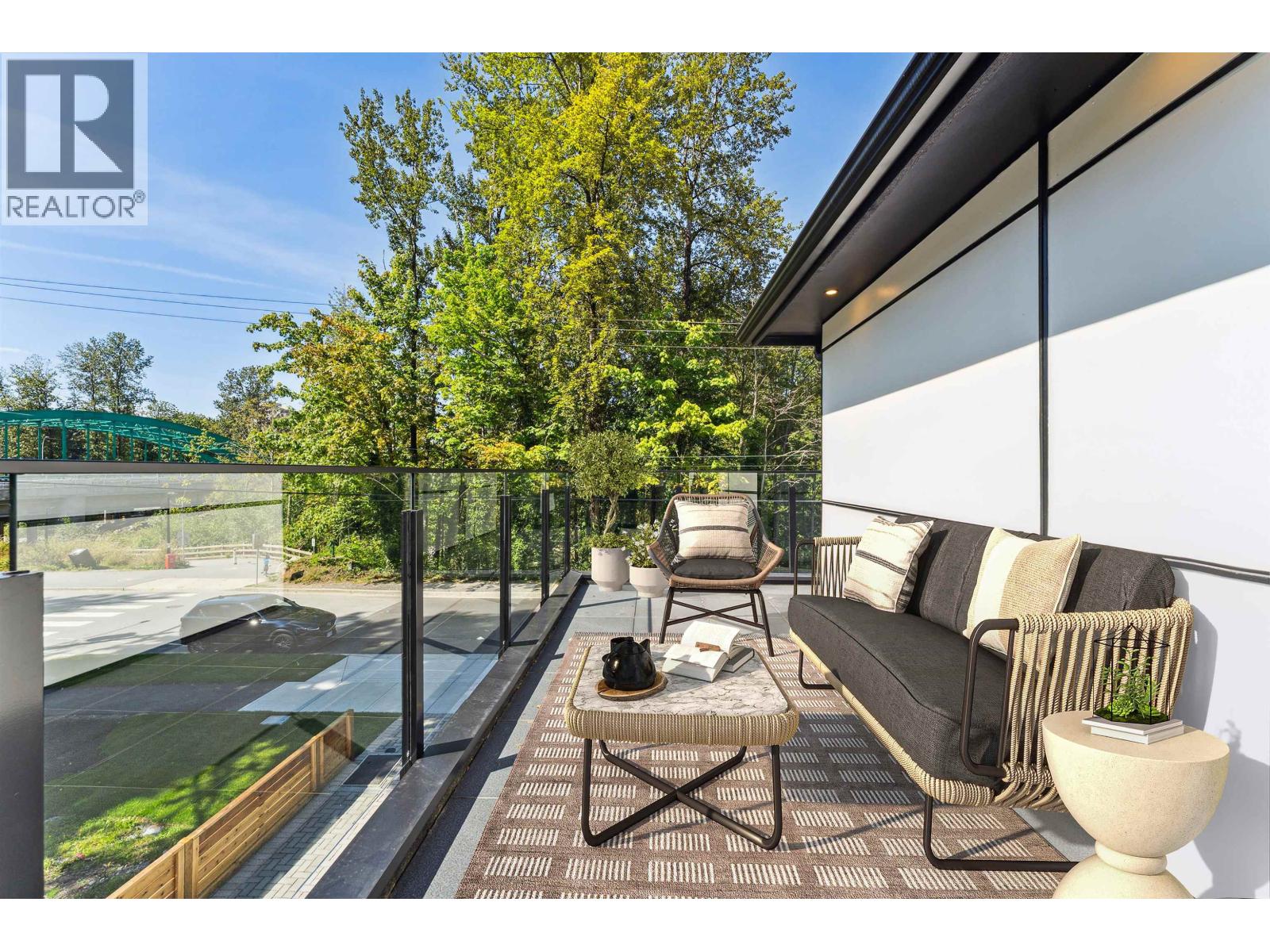 Photo 18 of 844 St Denis Avenue, North Vancouver BC