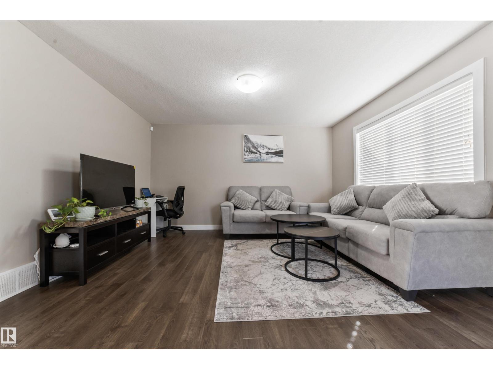 Photo 14 of 42 7289 South Terwillegar Dr Nw, Edmonton AB