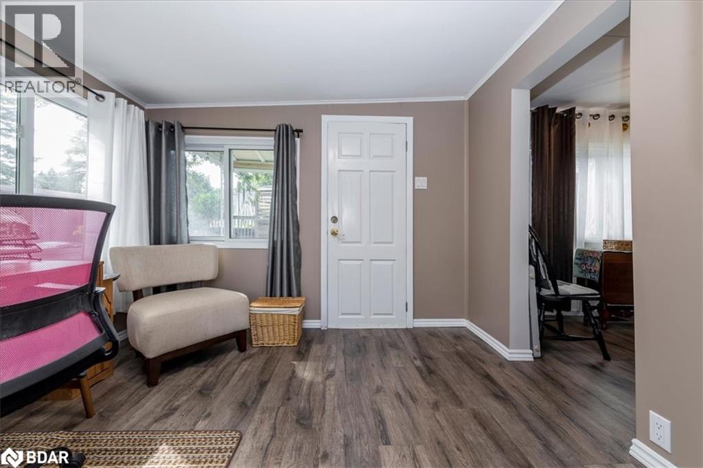 Photo 11 of 7 Flora Court, Innisfil ON