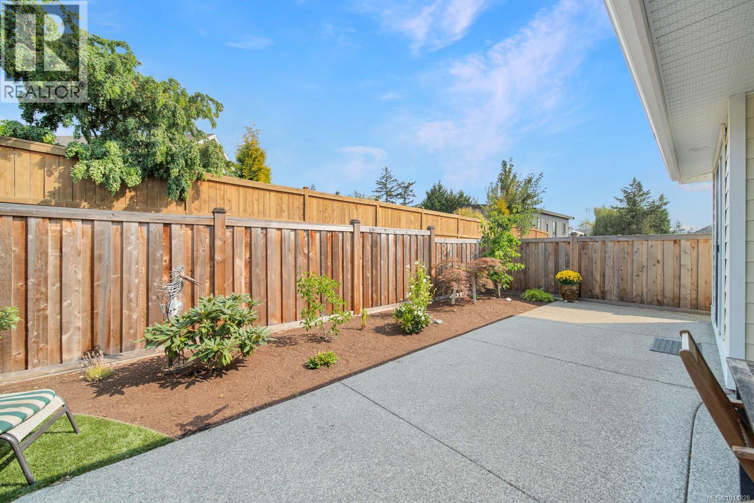 Photo 17 of 559 Rainbow Way, Parksville BC