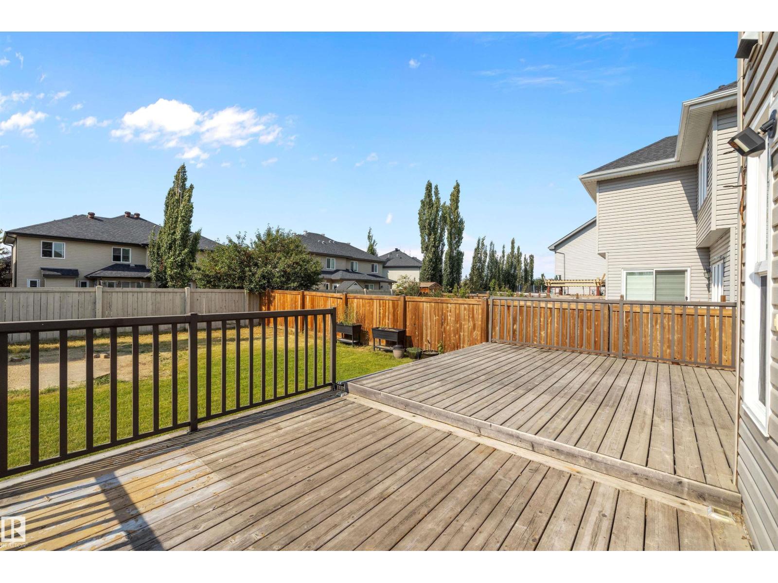 Photo 39 of 2028 69 St Sw, Edmonton AB