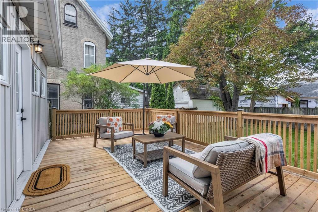 Photo 35 of 15 Hawarden Avenue, Brantford ON