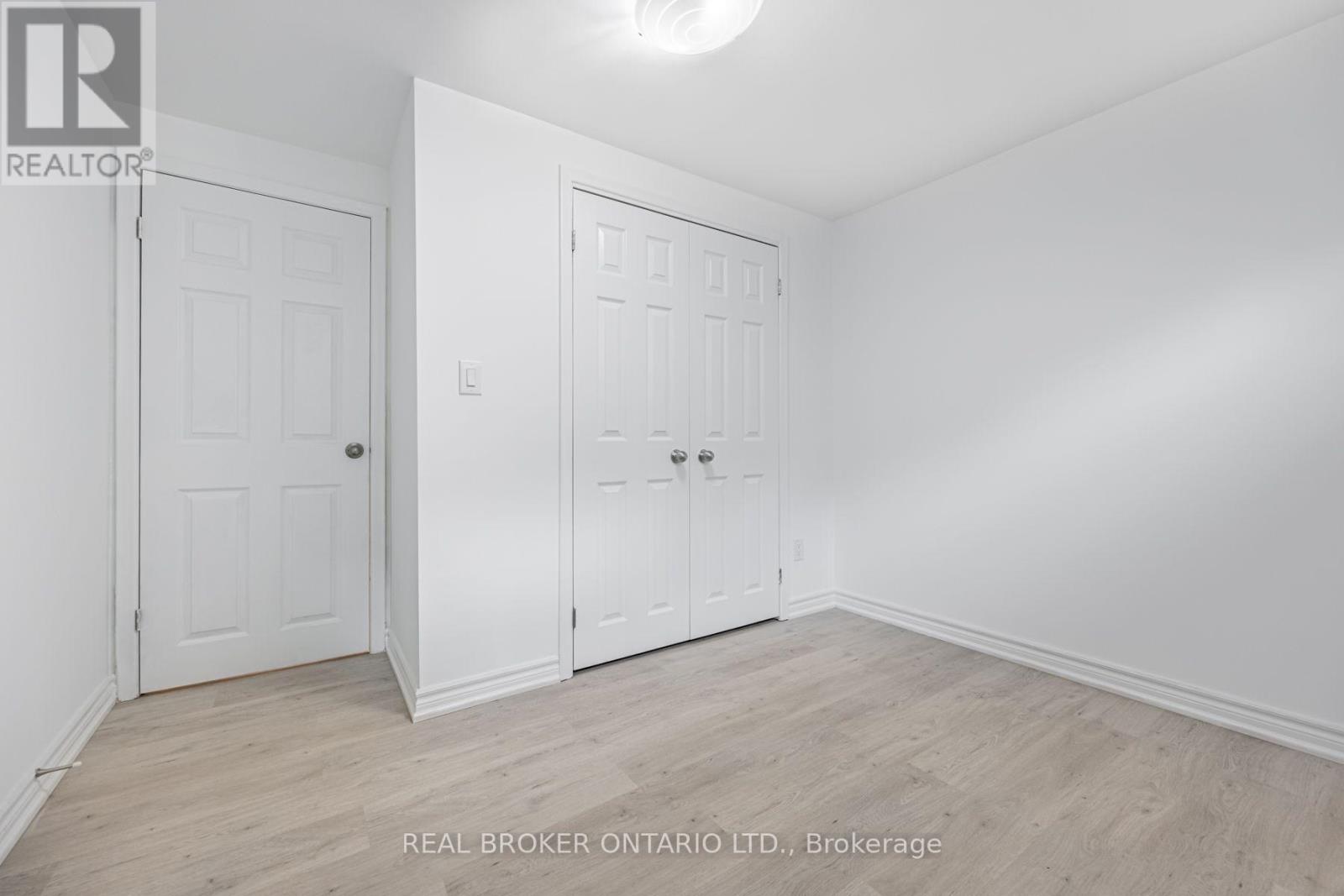 Photo 13 of Bsmt 18 Shropshire Drive, Toronto ON