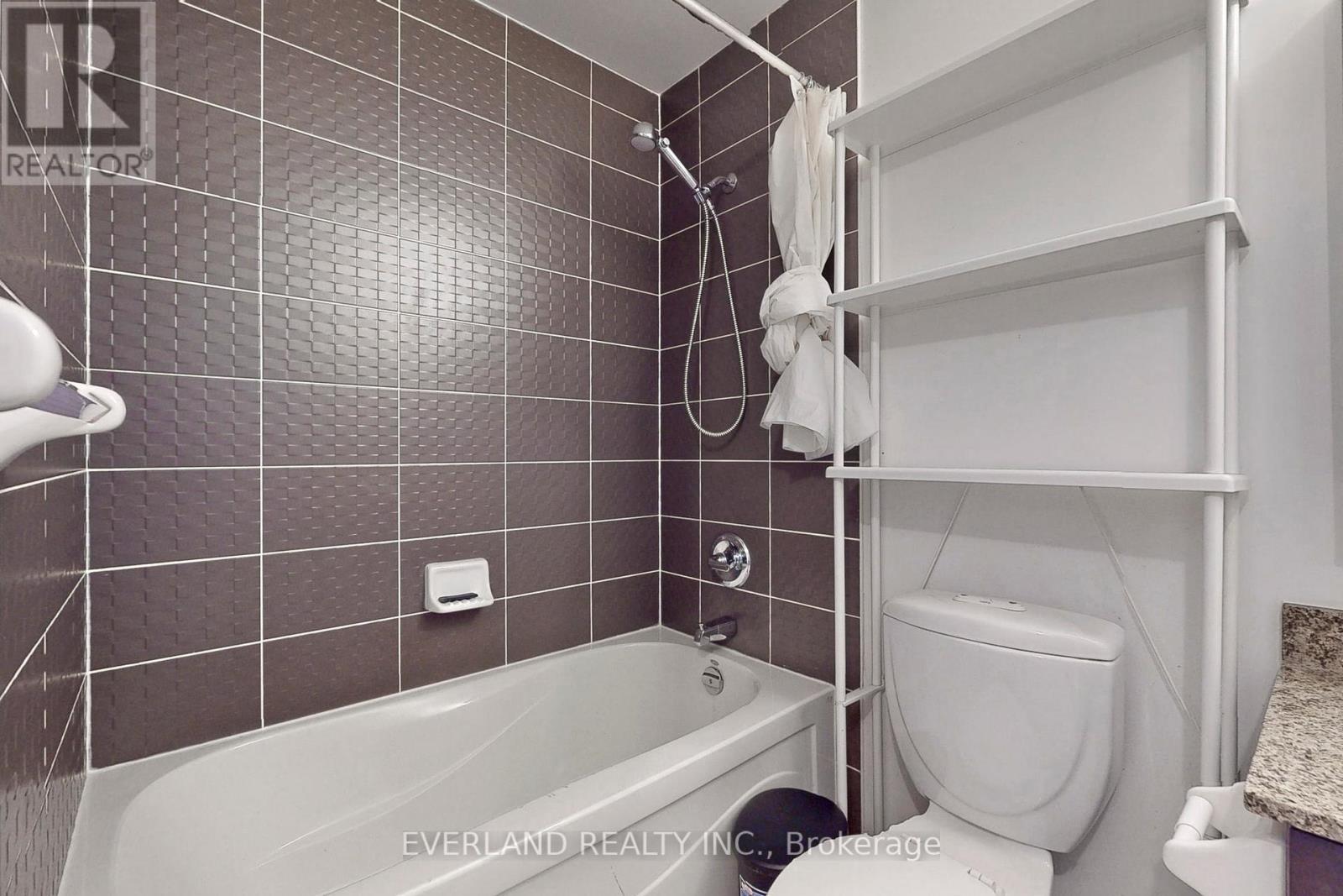 Photo 17 of 1517 50 Clegg Road, Markham ON