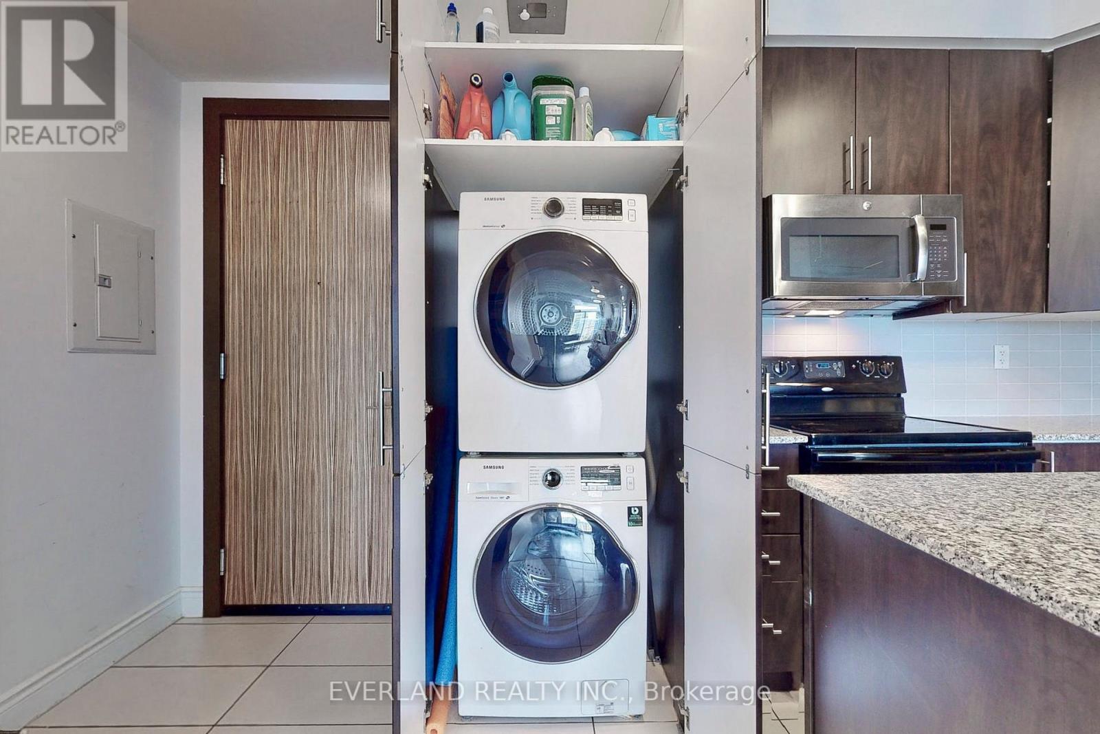 Photo 9 of 1517 50 Clegg Road, Markham ON