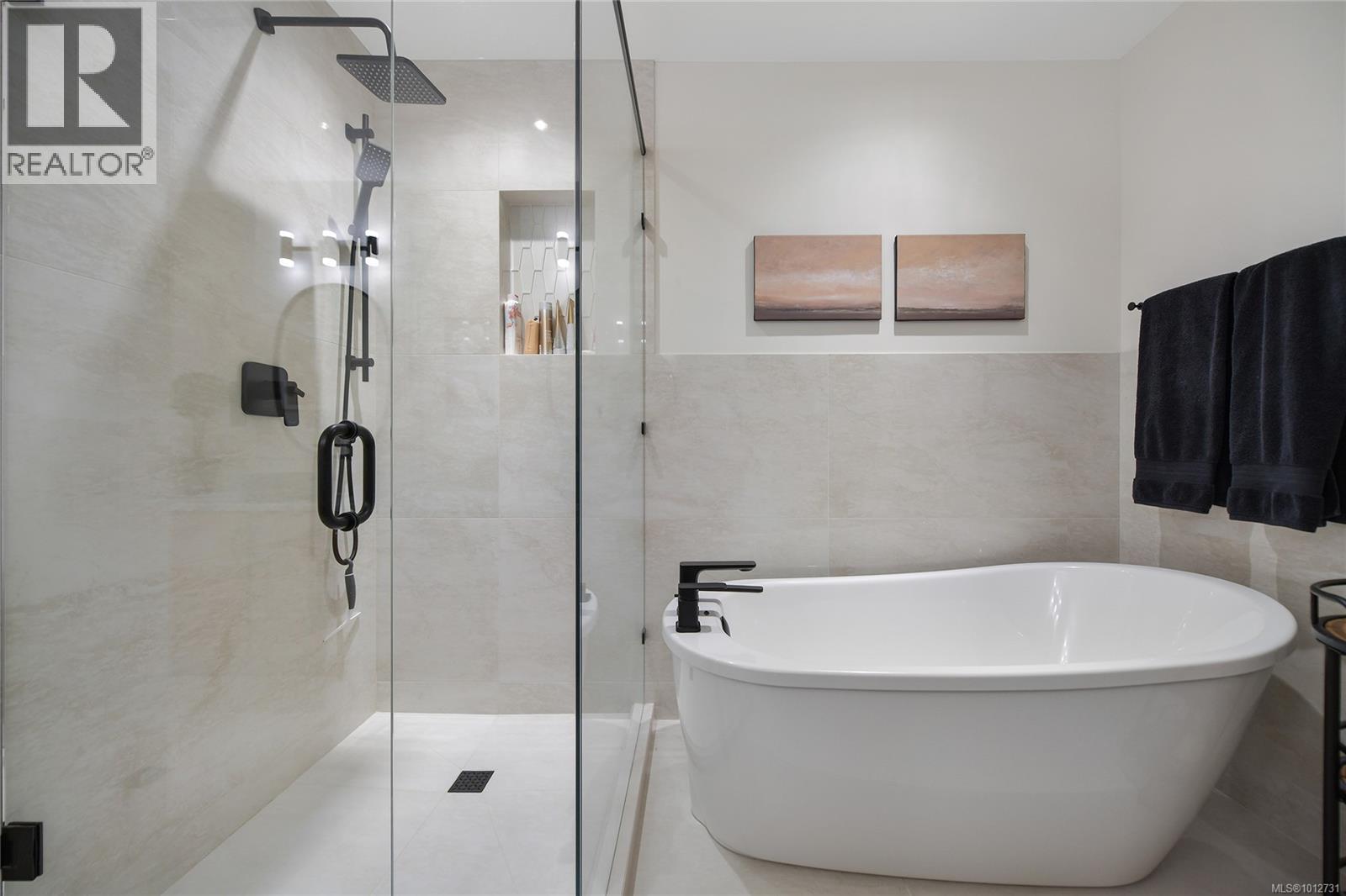  5336 Sayward Hill Crescent, Saanich