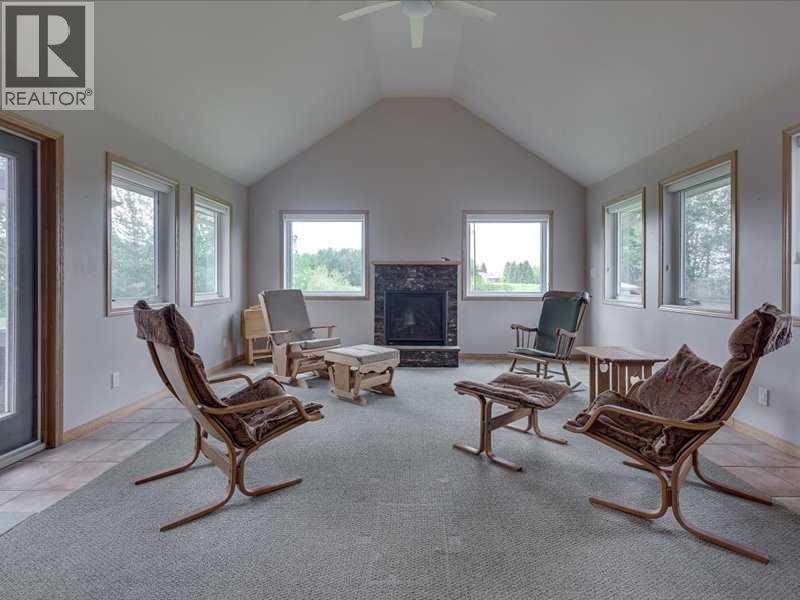 24228 Township Road 390, Rural Lacombe County