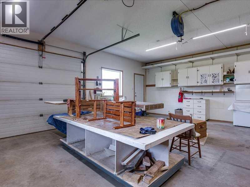 24228 Township Road 390, Rural Lacombe County