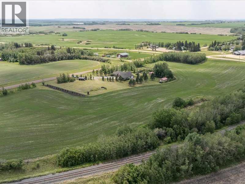 24228 Township Road 390, Rural Lacombe County