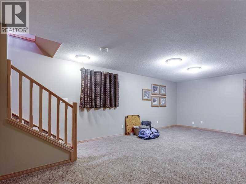 24228 Township Road 390, Rural Lacombe County