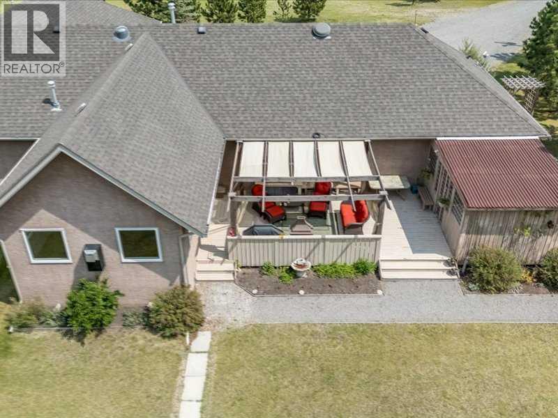 24228 Township Road 390, Rural Lacombe County