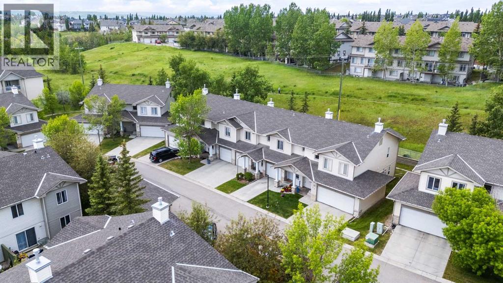 Photo 8 of 42 Citadel Meadow Gardens Nw, Calgary AB