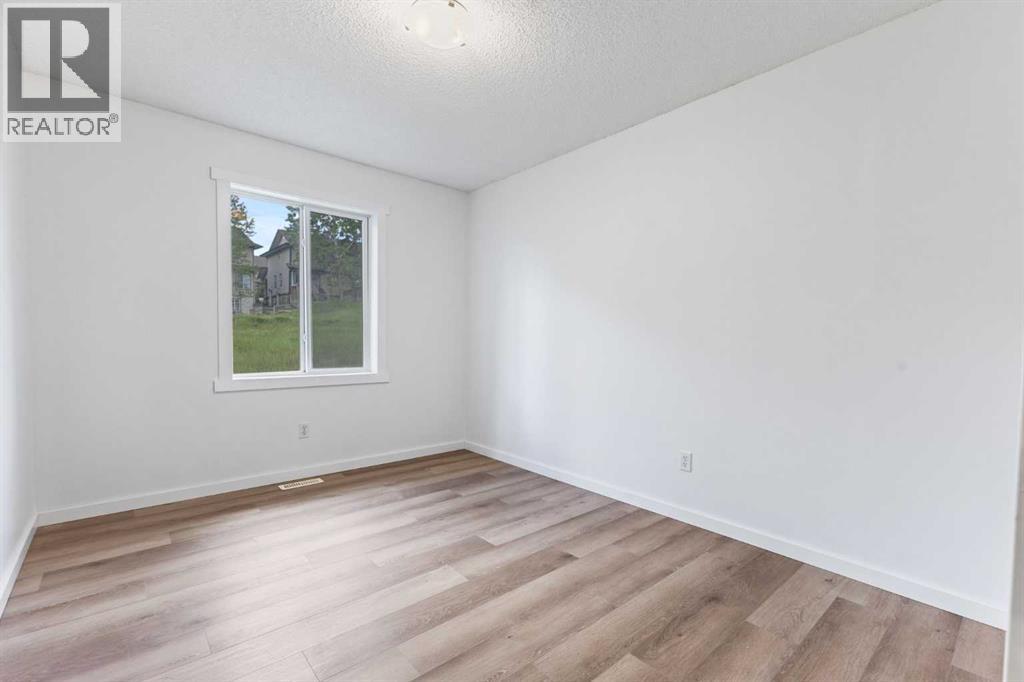 Photo 27 of 42 Citadel Meadow Gardens Nw, Calgary AB