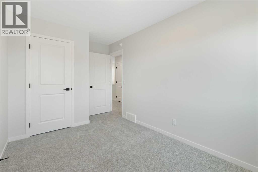 Photo 26 of 580 Rowmont Boulevard Nw, Calgary AB
