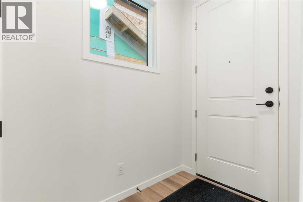 Photo 2 of 266 West Grove Lane Sw, Calgary AB