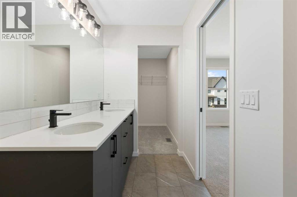 Photo 33 of 580 Rowmont Boulevard Nw, Calgary AB