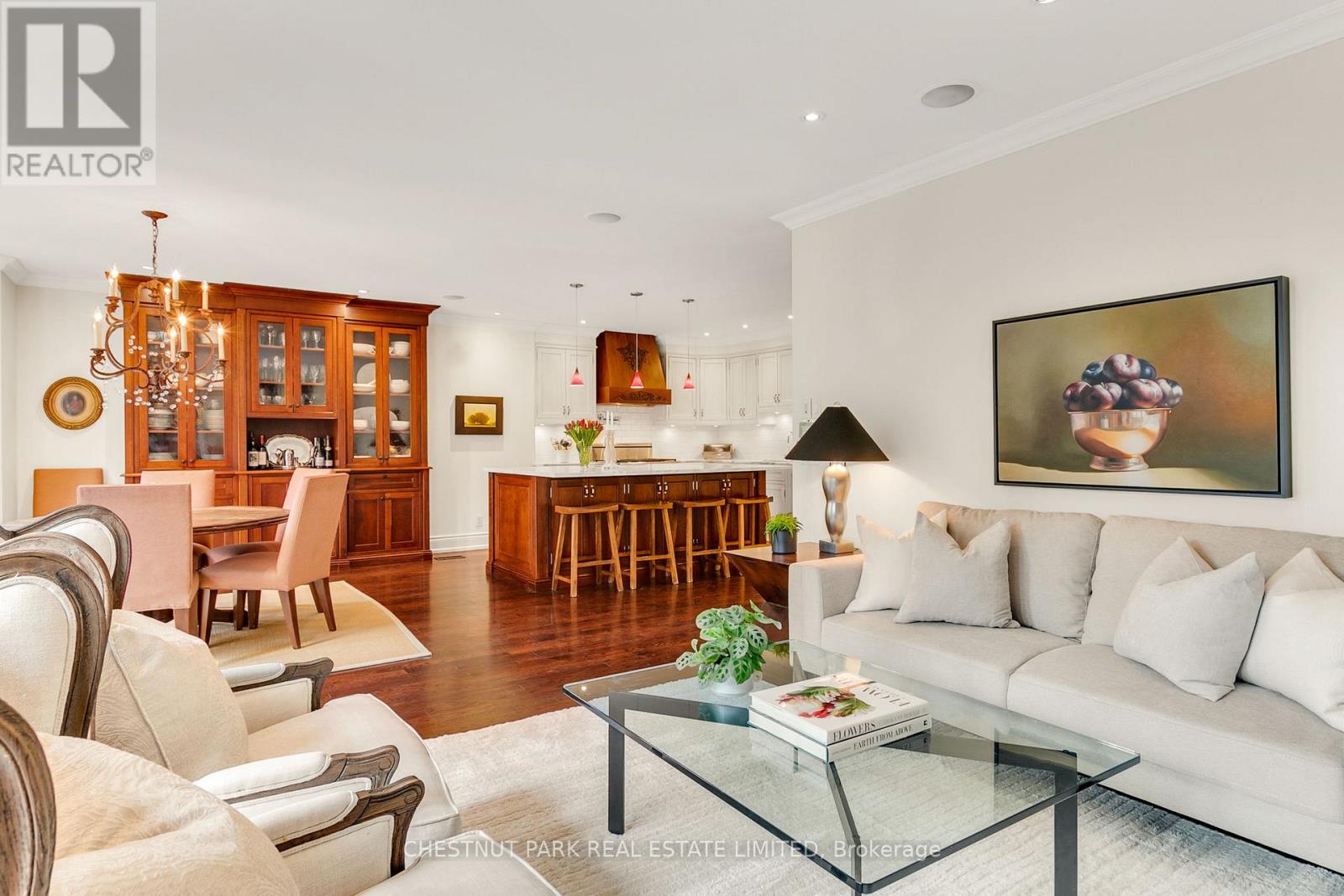 Photo 20 of 68 Rowanwood Avenue, Toronto ON