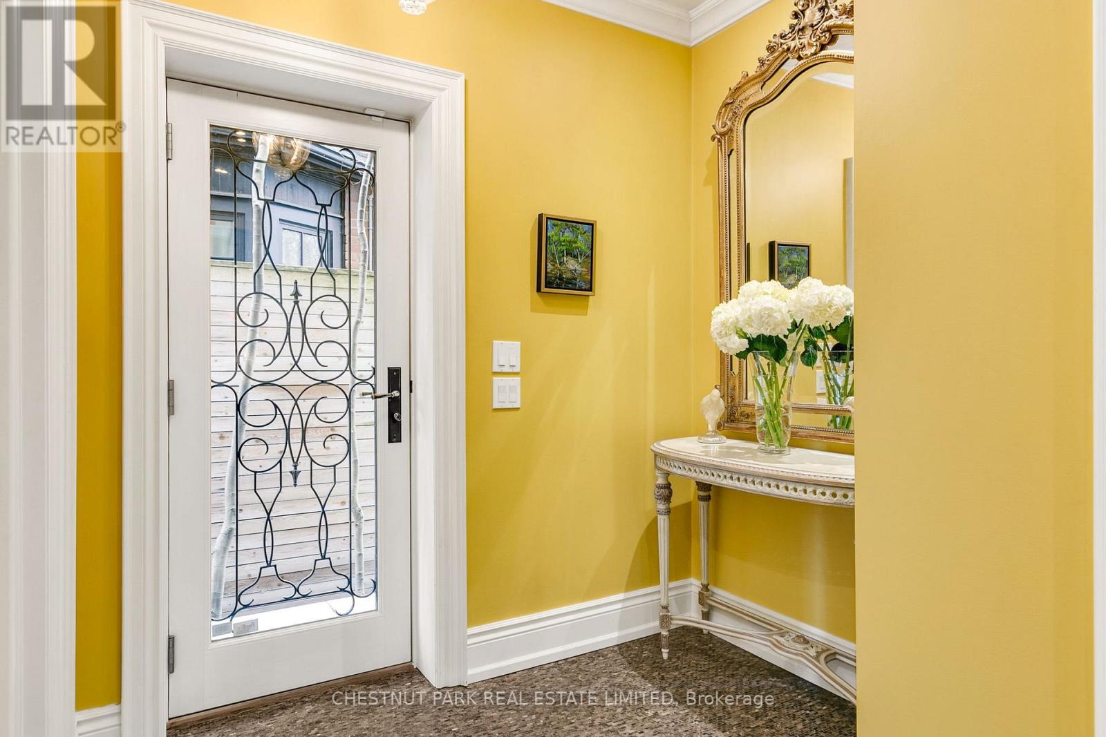 Photo 4 of 68 Rowanwood Avenue, Toronto ON