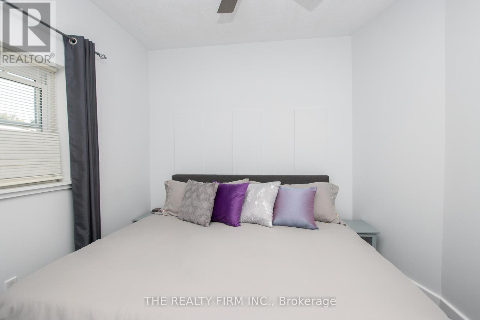 Photo 8 of 428 Saul Street, London East ON