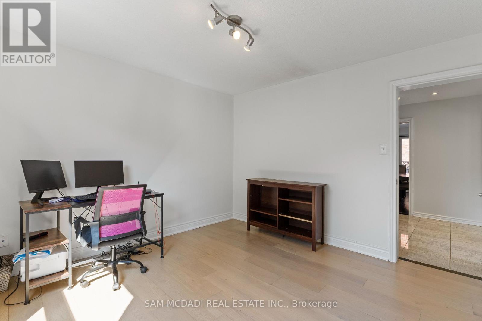 Photo 18 of 3068 Prentiss Road, Mississauga ON