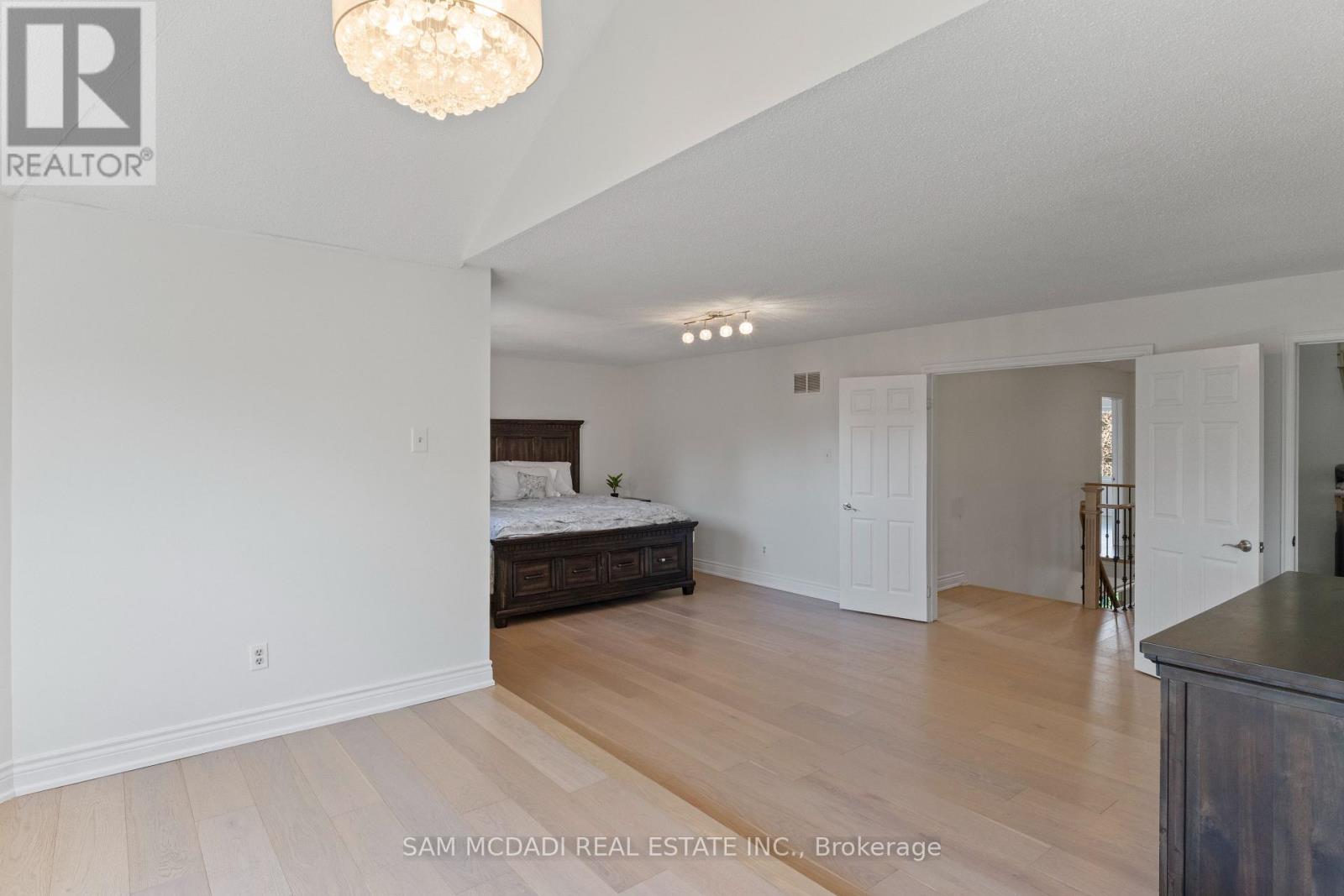 Photo 24 of 3068 Prentiss Road, Mississauga ON
