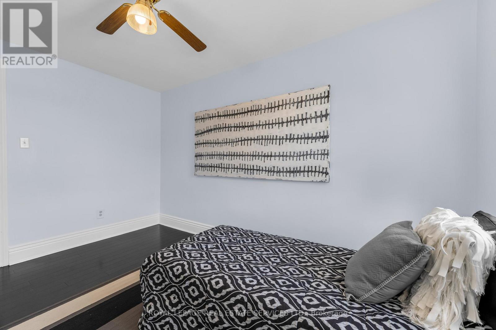 Photo 15 of 294 Cope Street, Hamilton ON