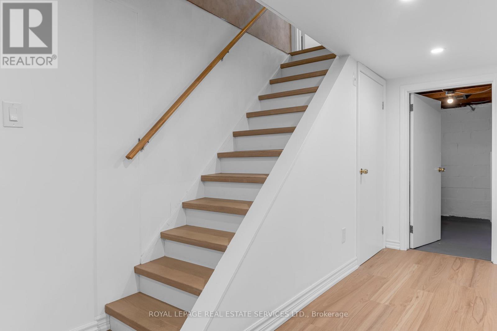 Photo 22 of 294 Cope Street, Hamilton ON