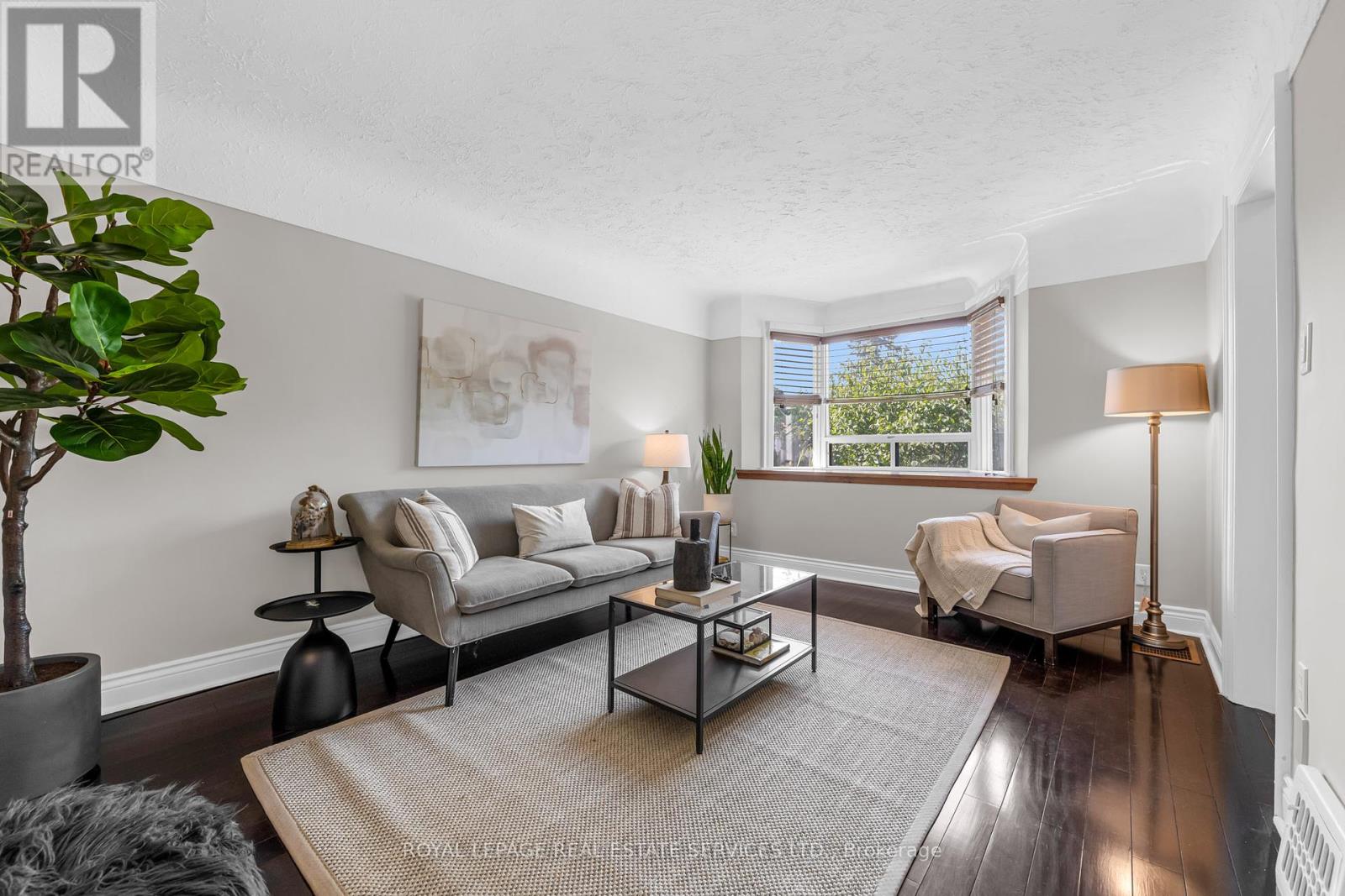 Photo 9 of 294 Cope Street, Hamilton ON