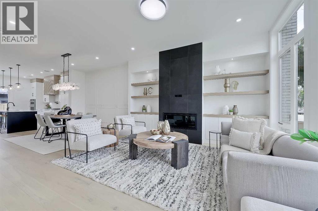 Photo 6 of 5006 22 Street Sw, Calgary AB