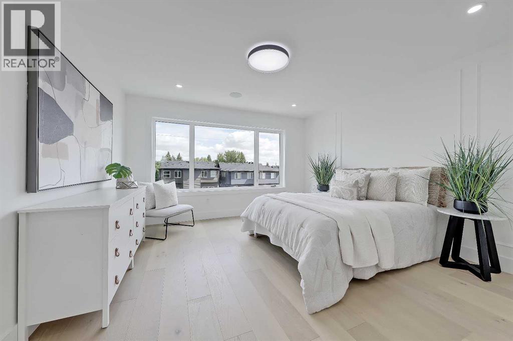 Photo 34 of 5006 22 Street Sw, Calgary AB