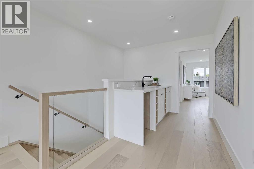 Photo 33 of 5006 22 Street Sw, Calgary AB