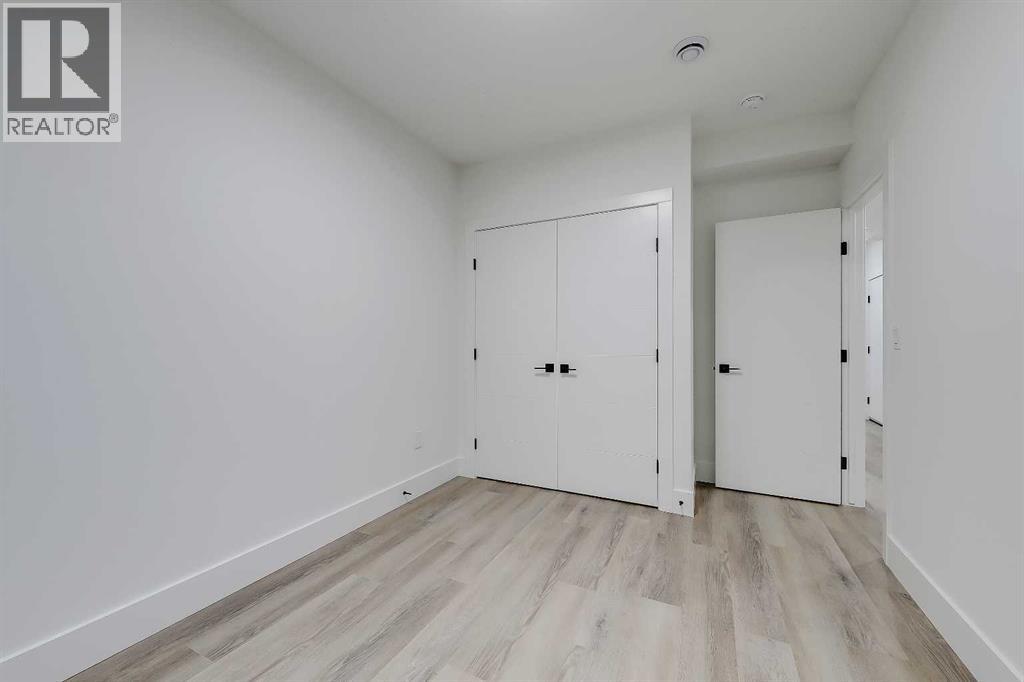 Photo 46 of 5006 22 Street Sw, Calgary AB