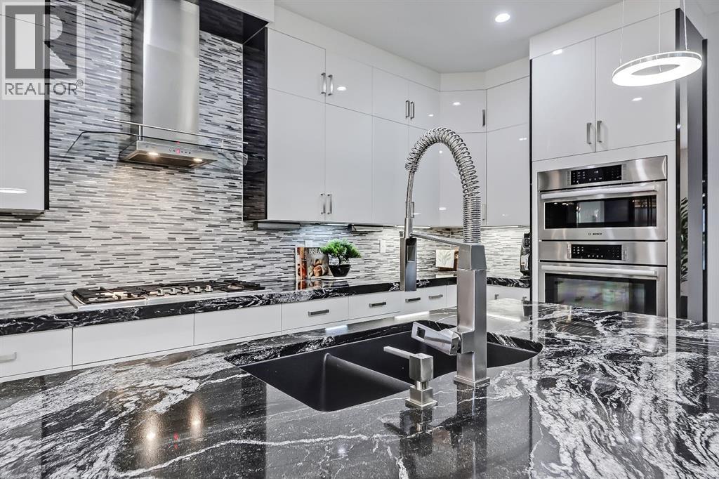 Photo 6 of 1732 24 A Street Sw, Calgary AB