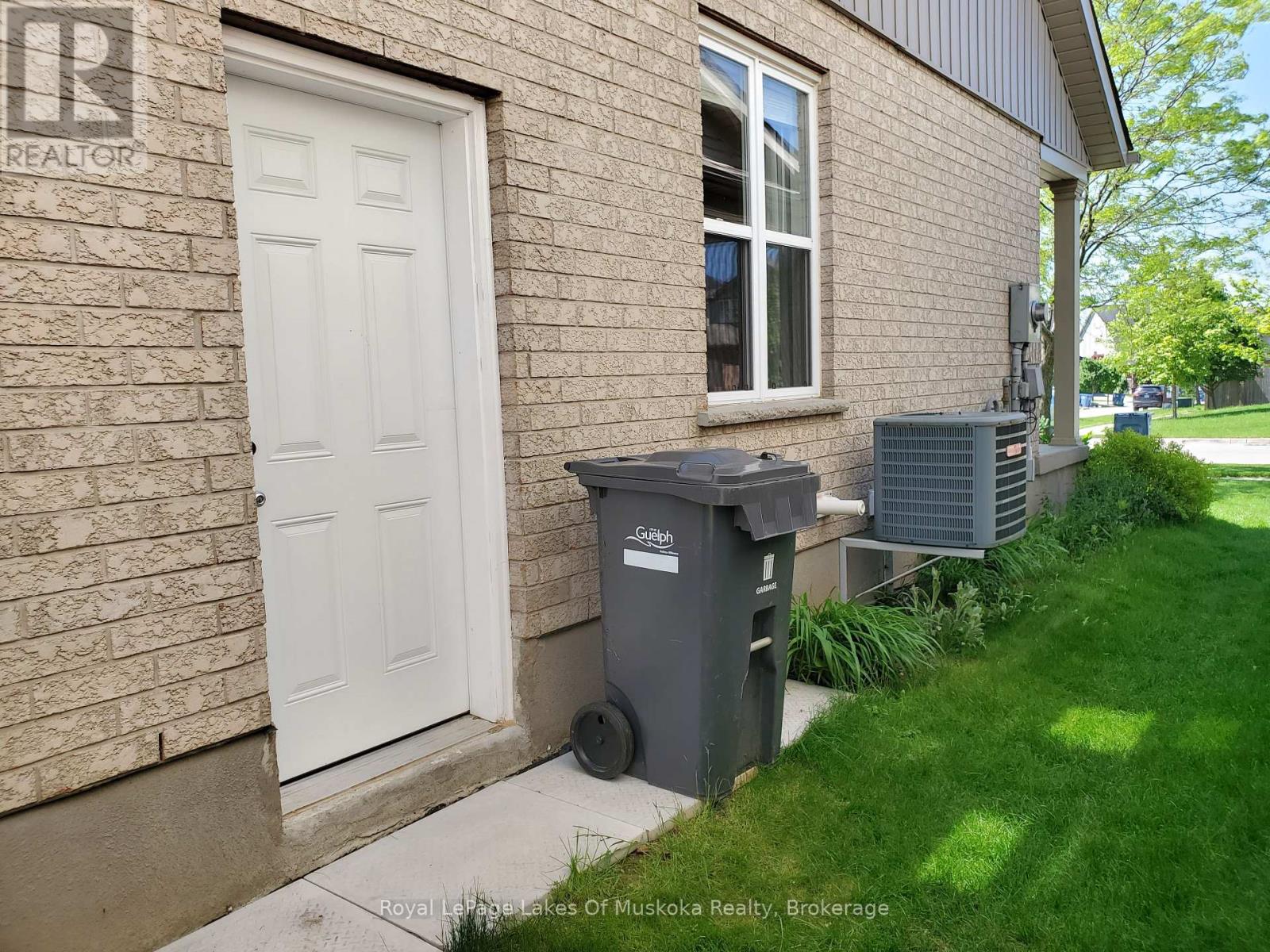 Photo 37 of 89 Davis Street, Guelph ON