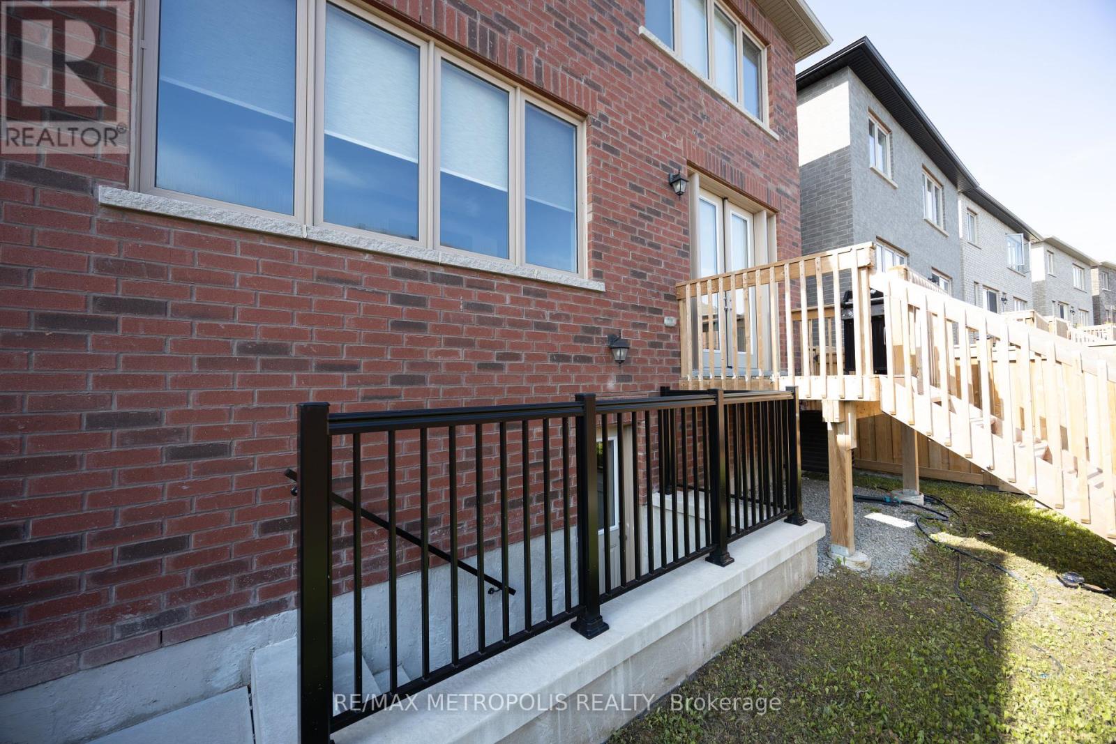 Photo 3 of Bsmt 2482 Florentine Place, Pickering ON