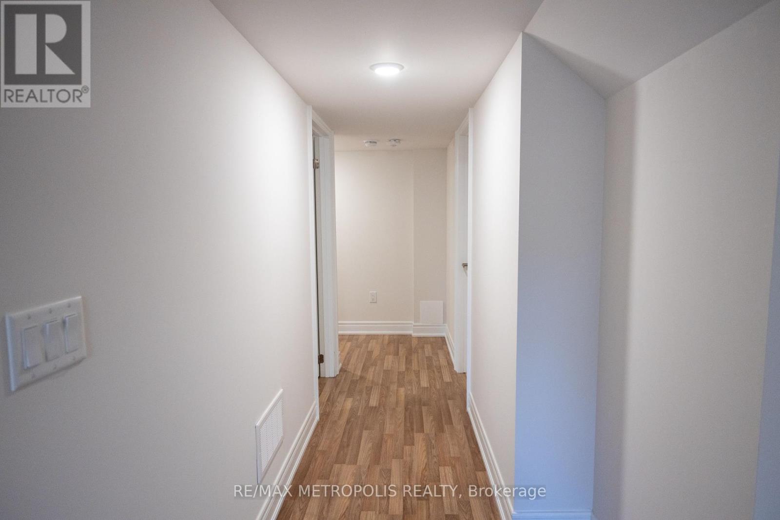 Photo 5 of Bsmt 2482 Florentine Place, Pickering ON