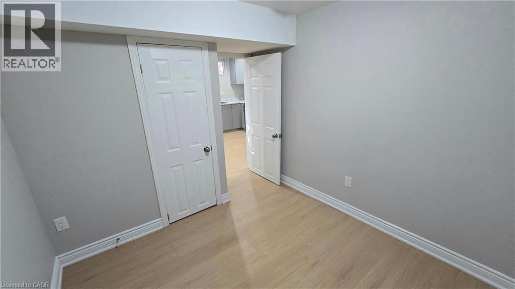 Photo 39 of 42 Bridleridge Street, Kitchener ON