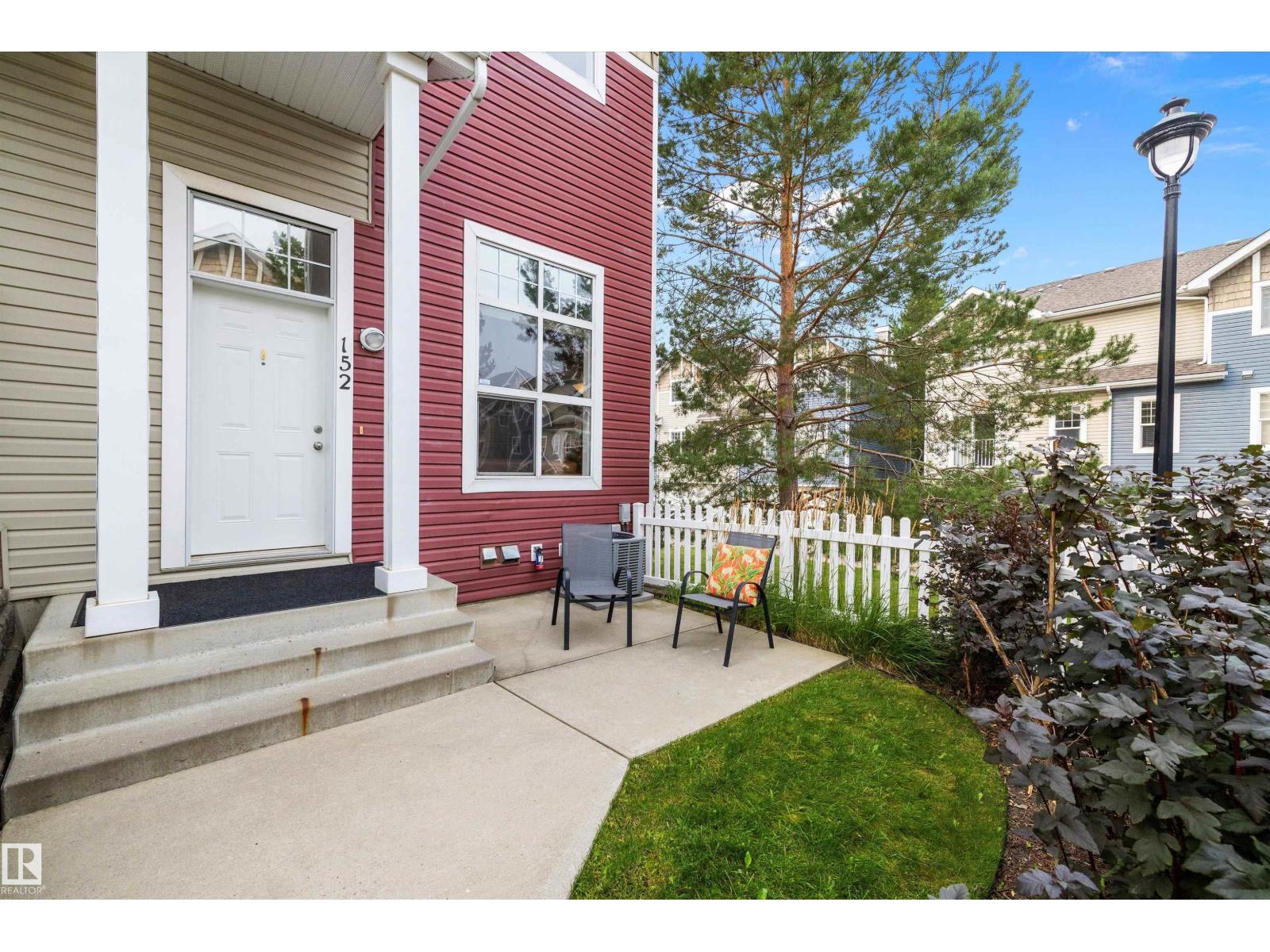 Photo 2 of 152 5604 199 St Nw, Edmonton AB