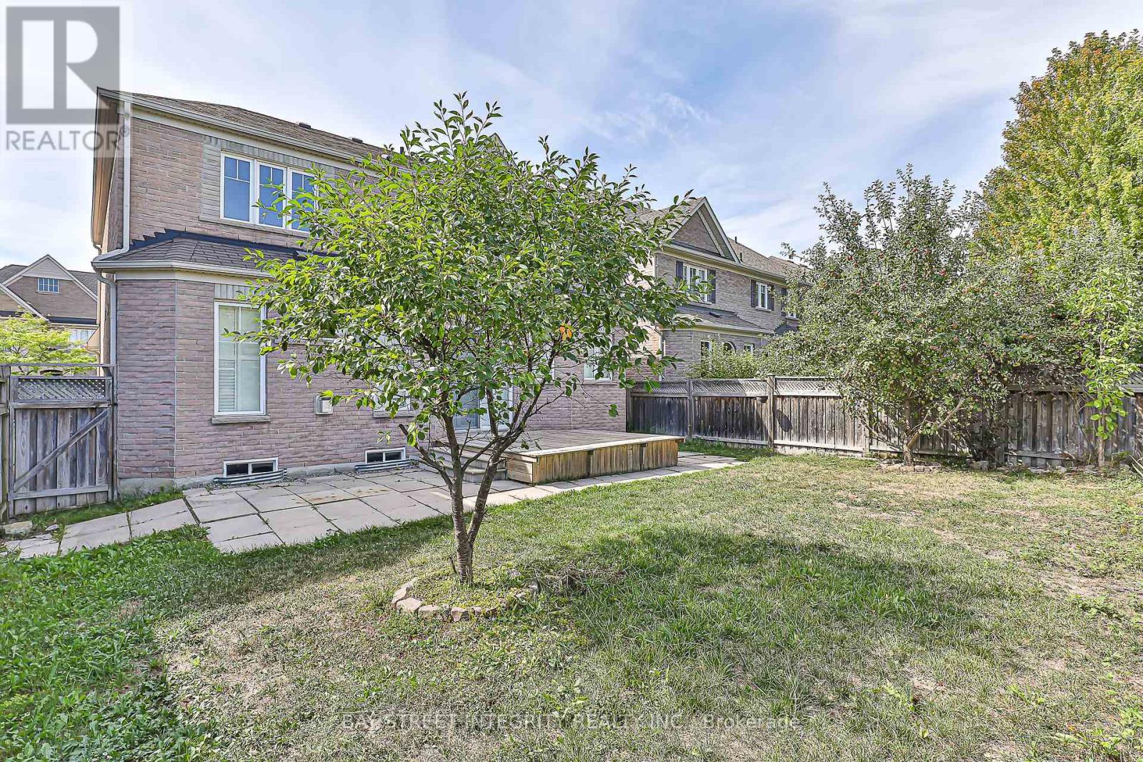 Photo 33 of 3 Headon Avenue, Ajax ON