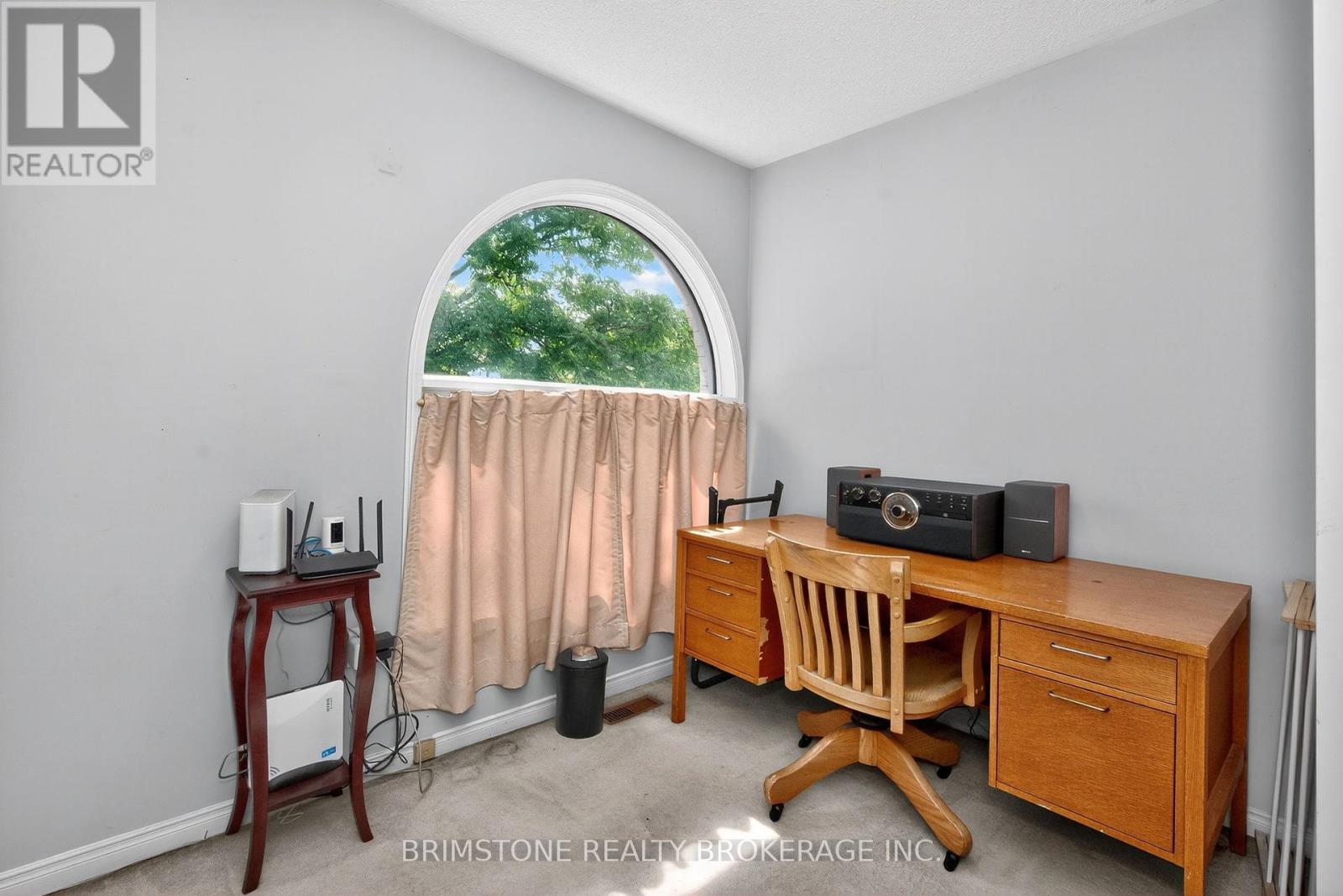 Photo 16 of 58 Cedarwood Crescent, Brampton ON