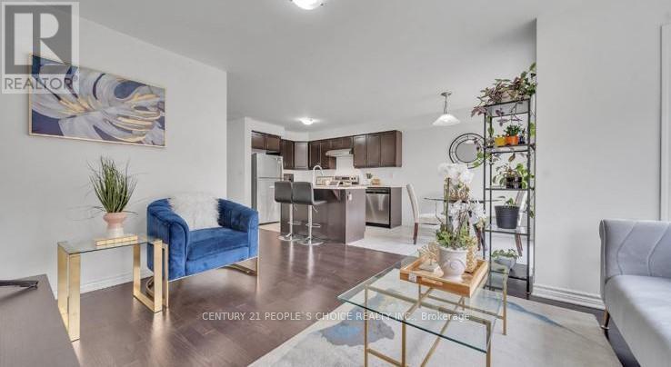 Photo 17 of 40 Averill Road, Brampton ON