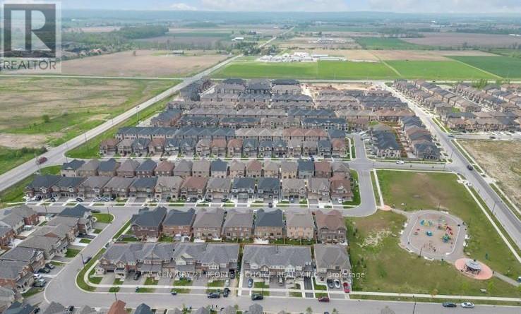 Photo 37 of 40 Averill Road, Brampton ON