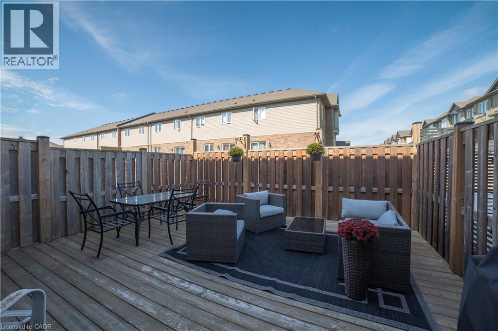 Photo 44 of 28 Kingsborough Drive, Hamilton ON