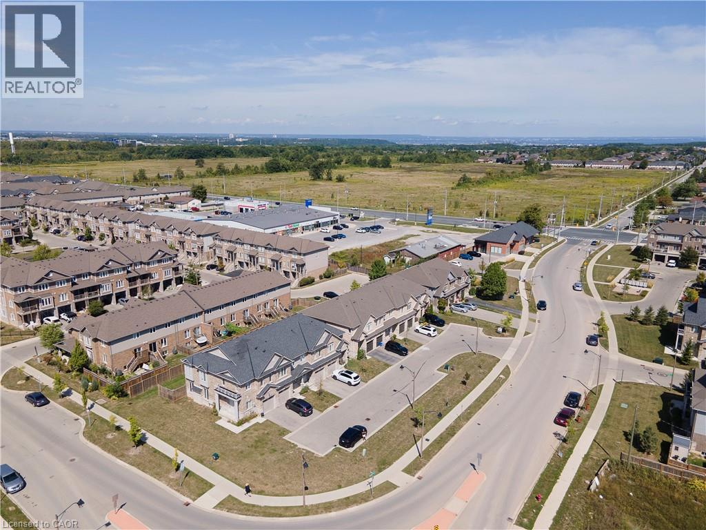 Photo 47 of 28 Kingsborough Drive, Hamilton ON