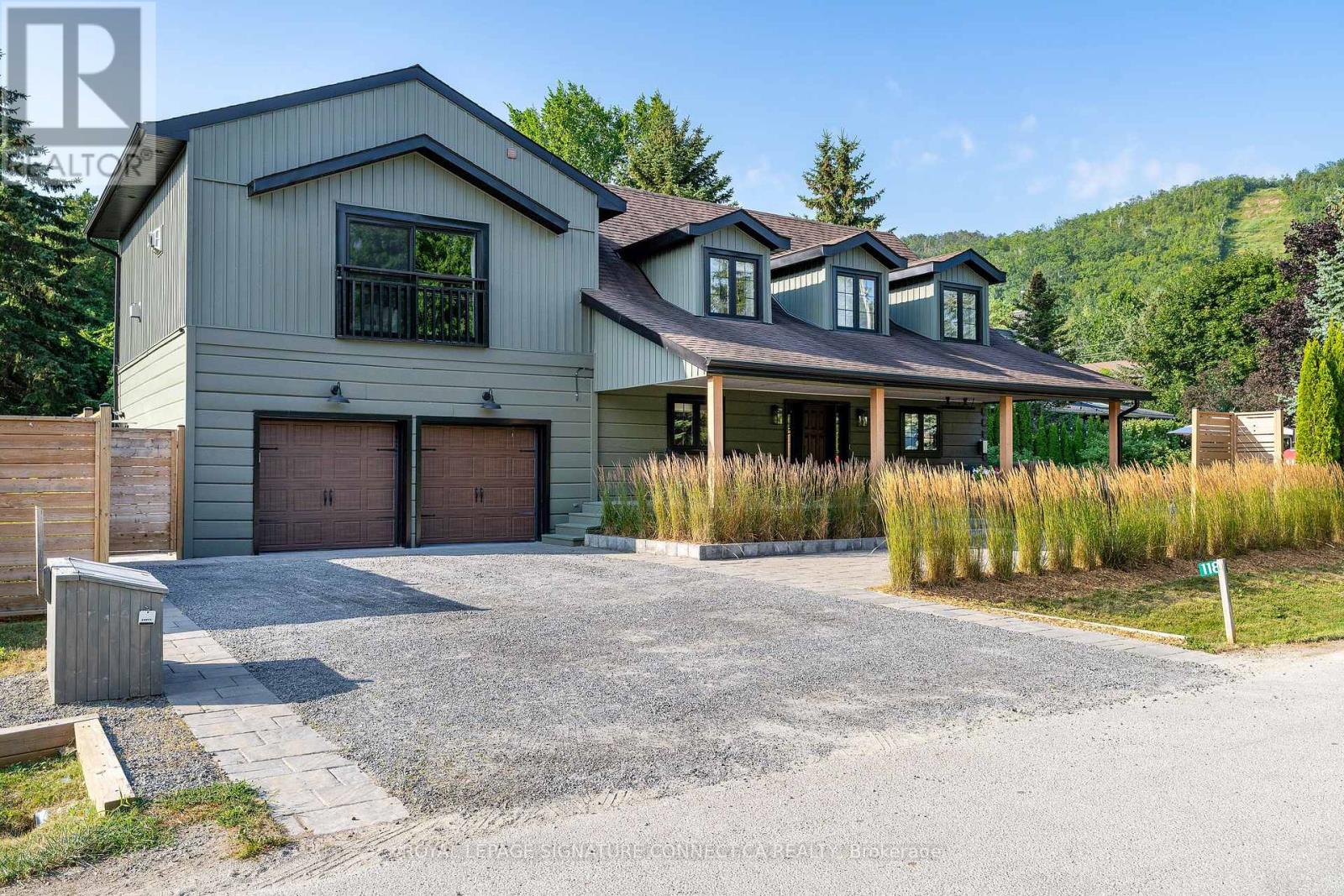 Photo 40 of 118 Settlers Way, Blue Mountains ON