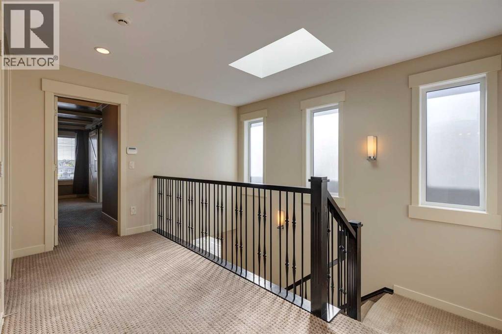 Photo 20 of 2123 32 Avenue Sw, Calgary AB