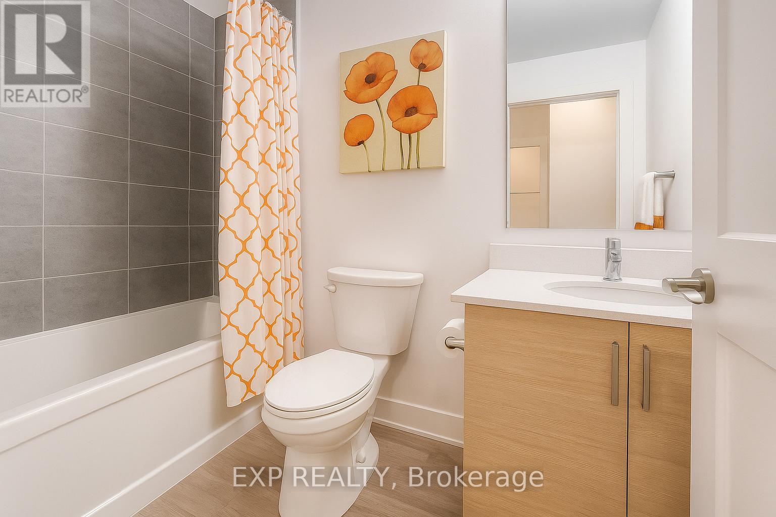 Photo 14 of 221 251 Northfield Drive E, Waterloo ON