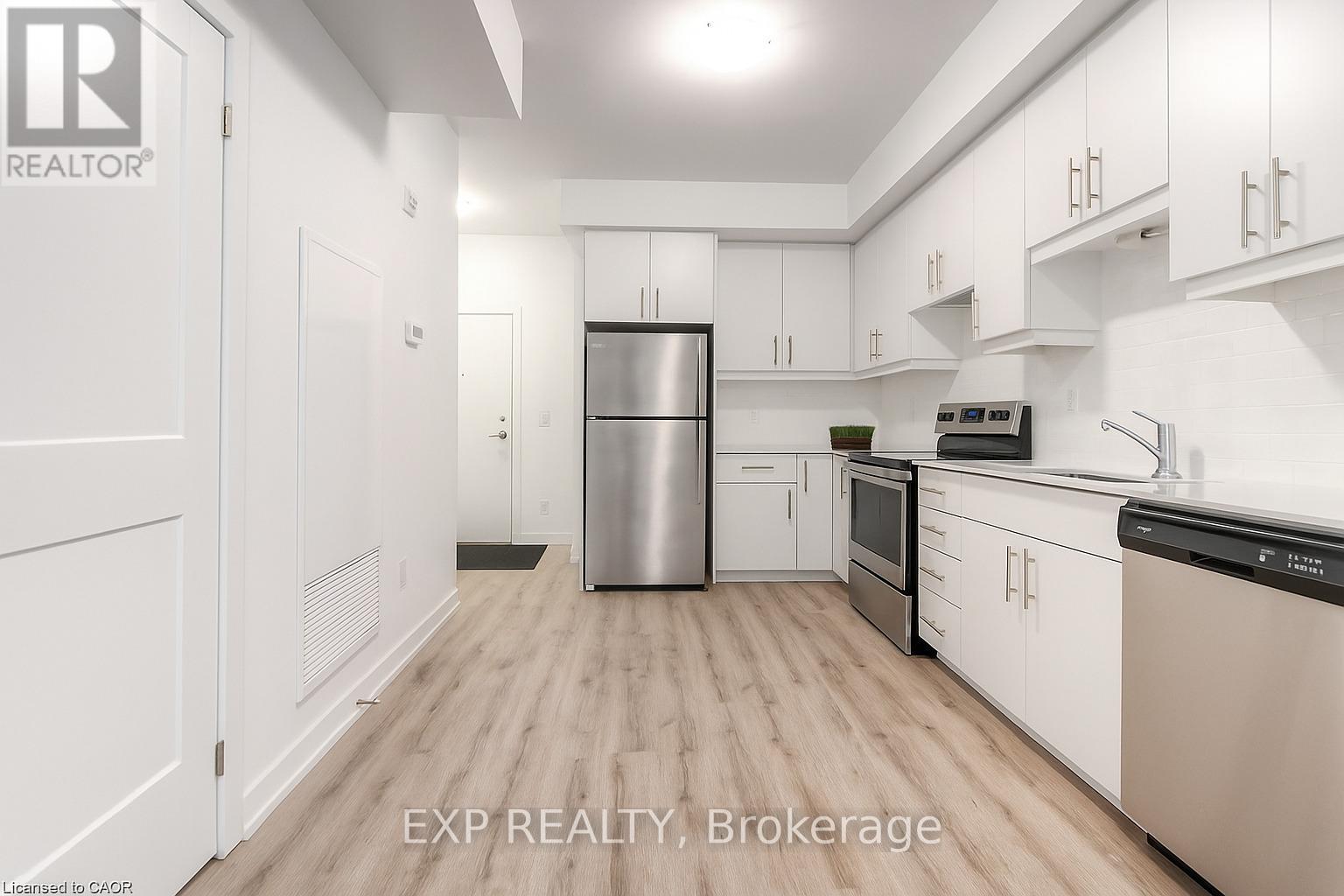 Photo 9 of 221 251 Northfield Drive E, Waterloo ON